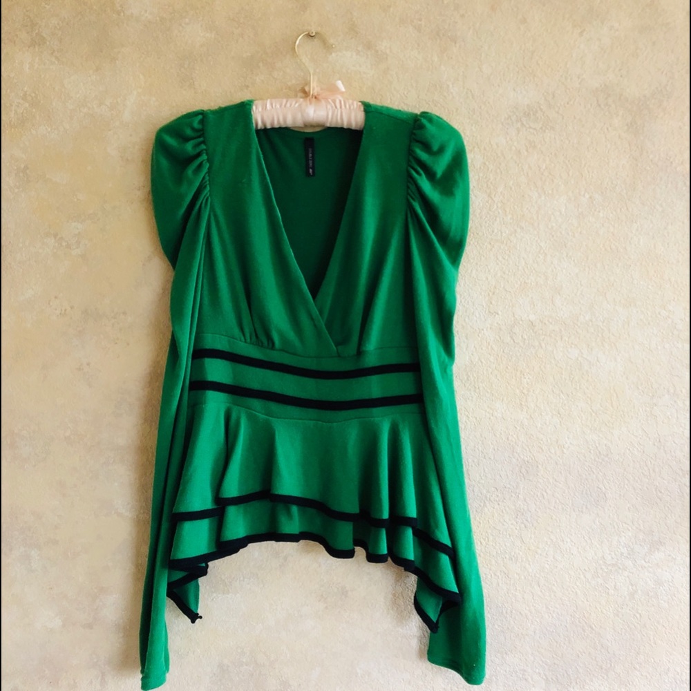 Double Zero Brand Green Swirl Top